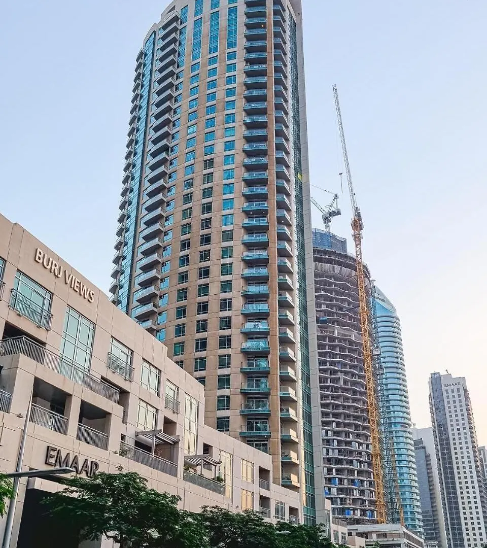Luxury 2-Bed Condo Full Burj Khalifa Lights View! Dubaj Apartmán